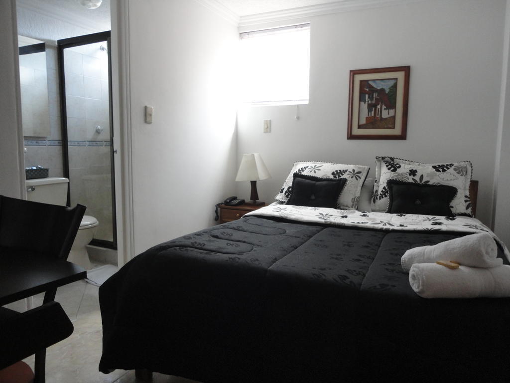 Hotel Fenix Real Bogotá Oda fotoğraf