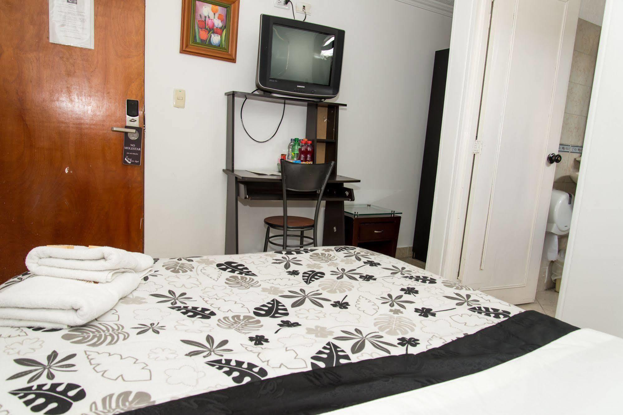 Hotel Fenix Real Bogotá Dış mekan fotoğraf